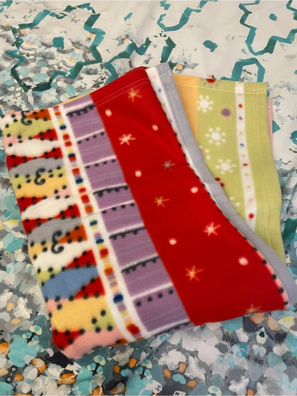 New IKEA Hokus Crib Kid Green Polka Dot Fleece Throw Blanket 33” x 43”